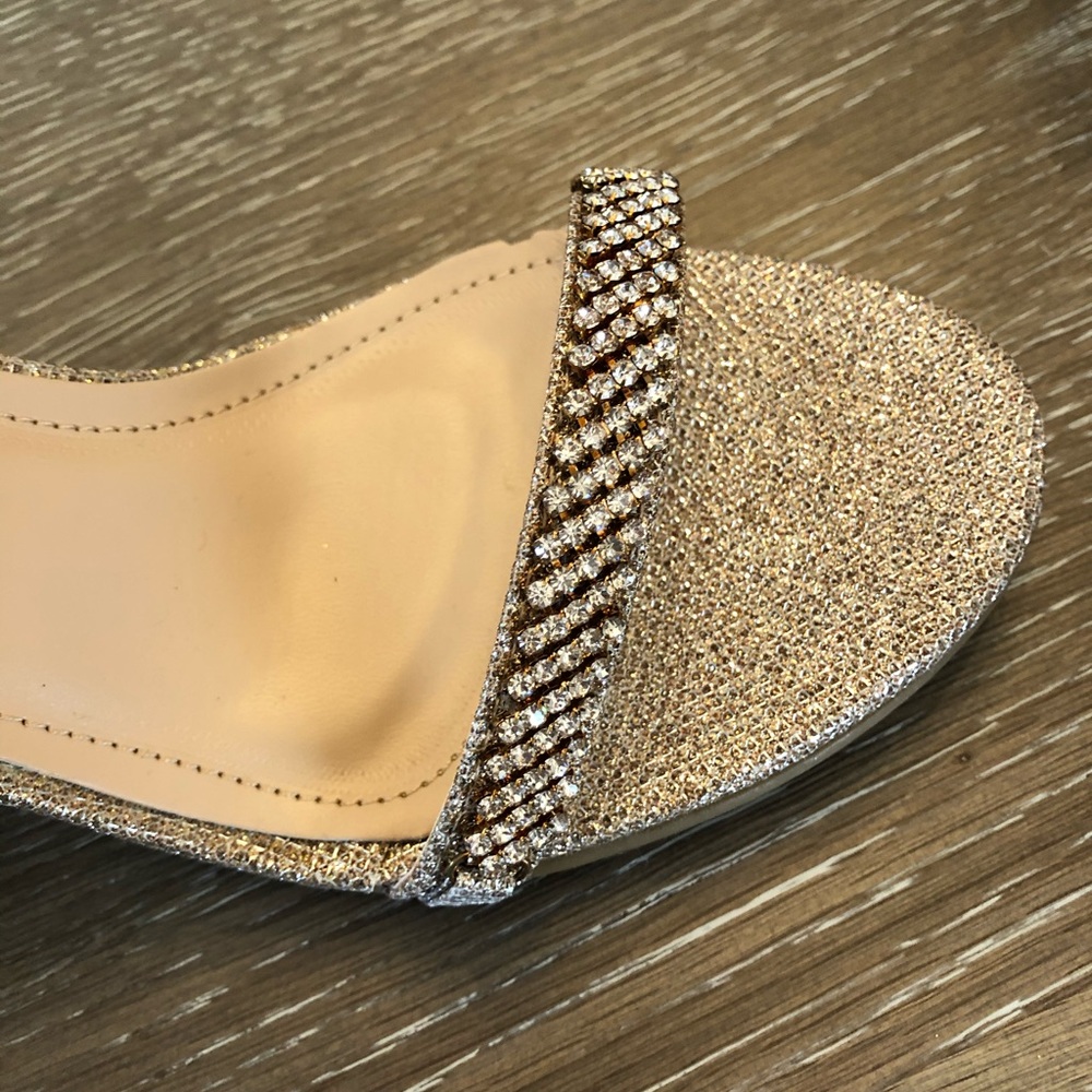 Top Moda size 10 glitter gold block heels BNWT/B